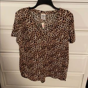 VS Pink Leopard V-Neck